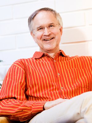 Moni tärkeä taito jää kehittymättä, jos lapset viettävät välitunnit kännykällä, sanoo Jukka Mäkelä. Kuva: <span class="photographer">Sami Lamberg</span>