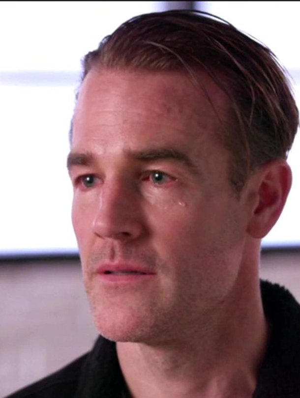 James Van Der Beek murtui kyyneliin kertoessaan vaimonsa kokemasta keskenmenosta Tanssii tähtien kanssa -lähetyksessä. 