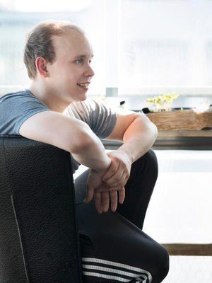 Anatolin lapsuudenperheessä lihaa pidettiin tärkeänä osana ruokavaliota, joten Anatoli piti ensin itsestään selvänä, että myös hänen lapsensa söisi lihaa.