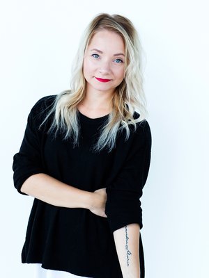 Vastuuta syntyvyyden laskusta ei voi sysätä naisten harteille. Kuva: <span class="photographer">Satu Kemppainen</span>