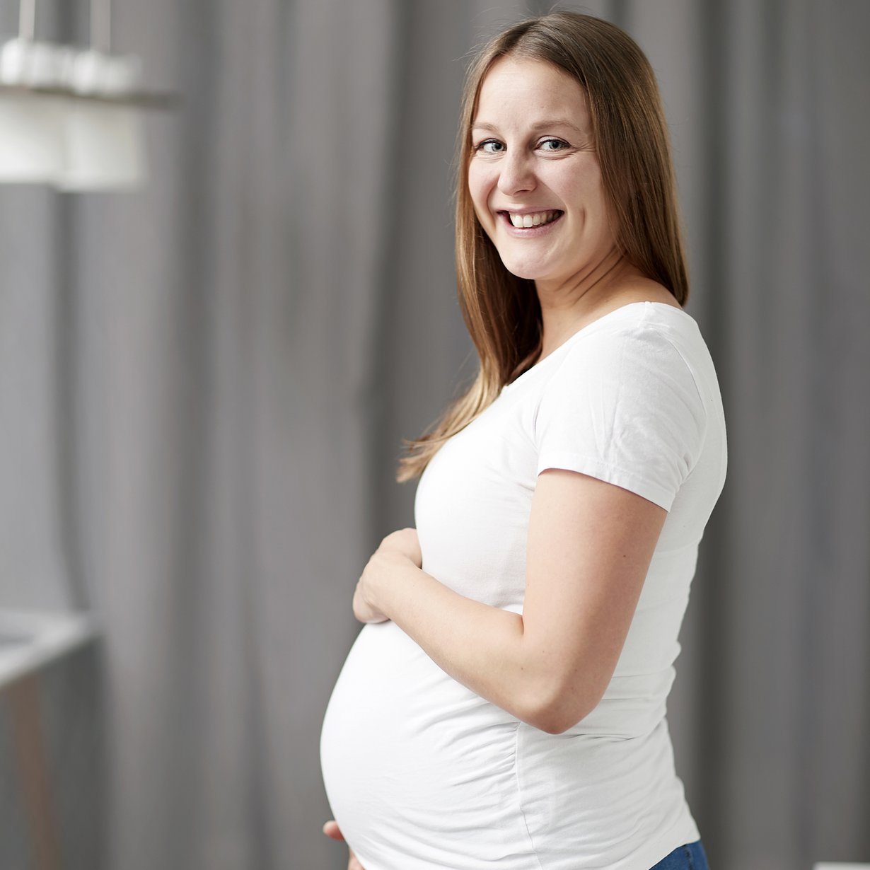 Mari odottaa esikoistaan. – Minulla ja miehelläni oli molemmilla vauvakuume, miehelläni jo ennen minua.
