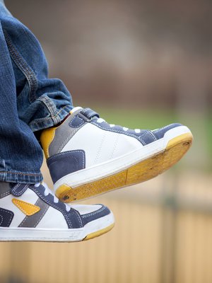 Alle kouluikäisille lapsille tuloksellisinta hoitoa tutkimusten mukaan on vanhemmuustaito-ohjaus. Kuva: <span class="photographer">iStockphoto</span>