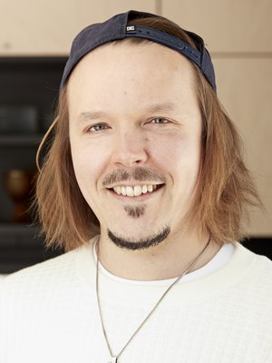 Jukka Pojan vanhimmat lapset ovat jo teini-iässä. 