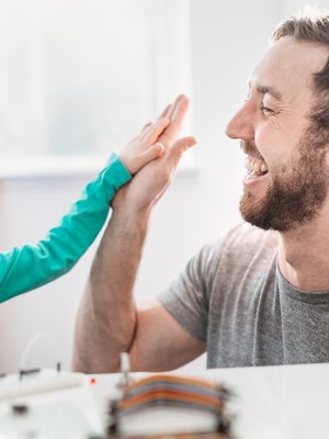 Ole lapsesi puolella. Tsemppaa, älä käskytä. Kuva: <span class="photographer">iStockphoto</span>