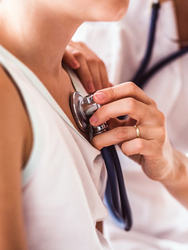 Apulaisoikeuskanslerin mukaan tämän hetkinen käytäntö ei ole lapsen oikeuksien mukainen. Kuva: <span class="photographer">iStockphoto</span>