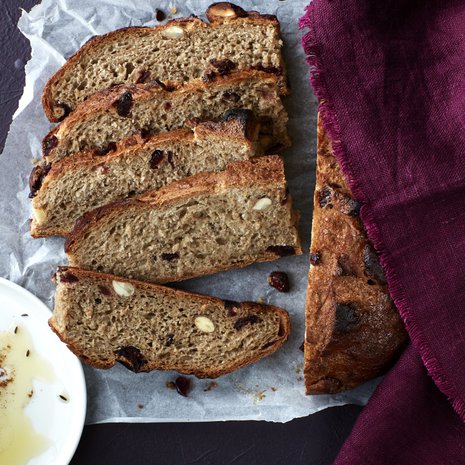 Mantelit ja karpalot maistuvat mukavina sattumina joululeivässä.