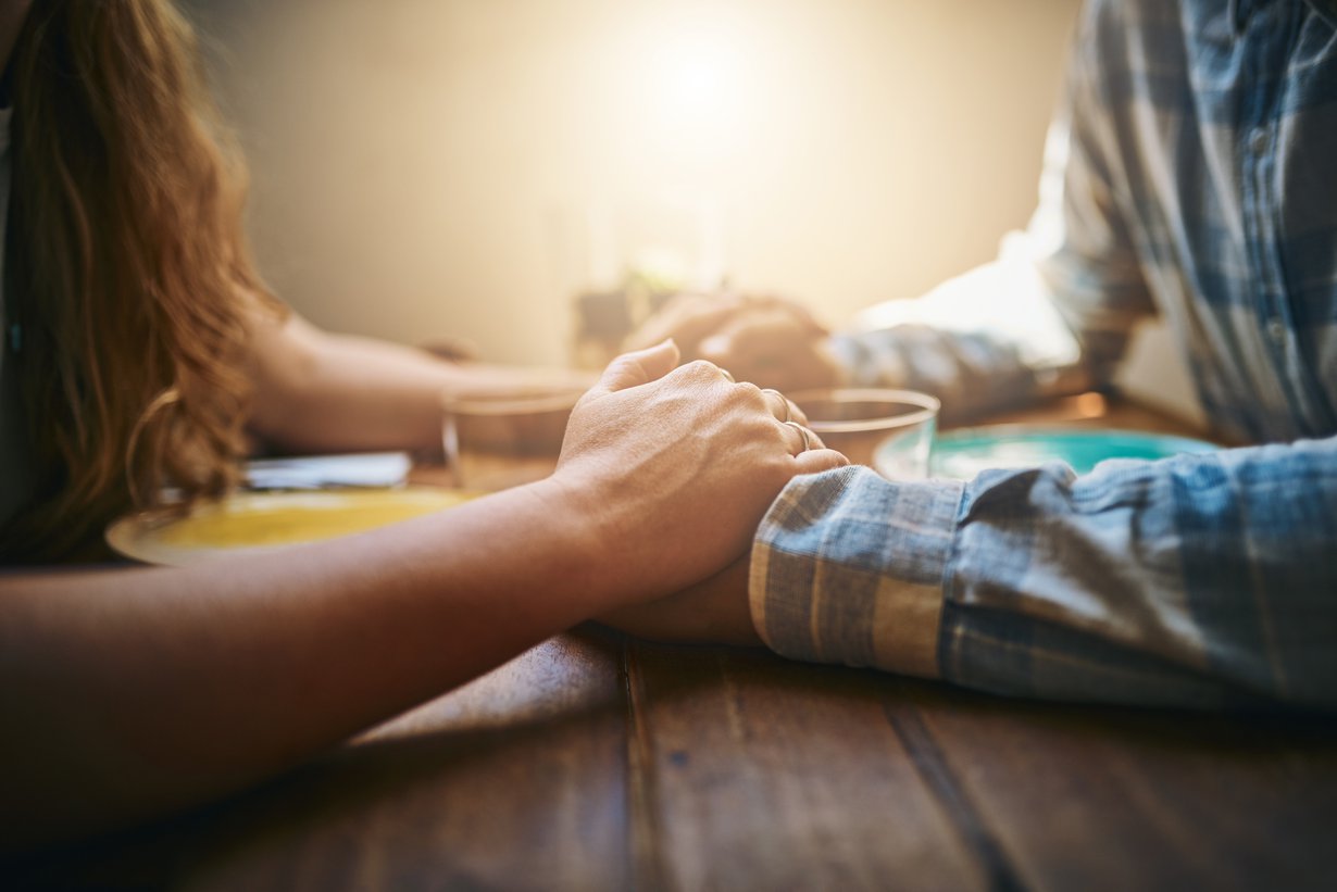 Tietyt merkit yhdistävät väkivaltaiseksi muuttuvia parisuhteita. Kuva: iStockphoto