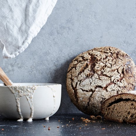 Muista! Ruisleivästä tulee mehevä ja maukas, kun taikina on löysähkö.