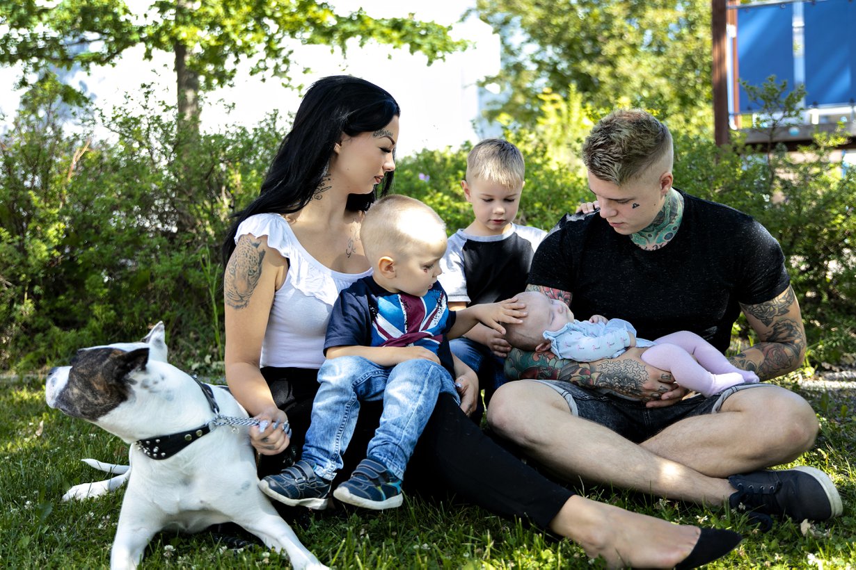 Sanjalle on tärkeää, että kotona saa kuulua niin itku kuin nauru.