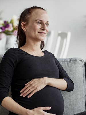 Kristiina kärsi alkuraskauden ajan hyperemeesistä, eli vakavasta raskauspahoinvoinnista. Hän saattoi oksentaa jopa kymmenen kertaa vuorokaudessa.