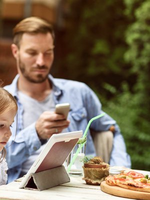 Pädillä saa hetkeksi ruokarauhan, mutta pitkällä aikavälillä se ei kannata. Kuva: <span class="photographer">iStockphoto</span>