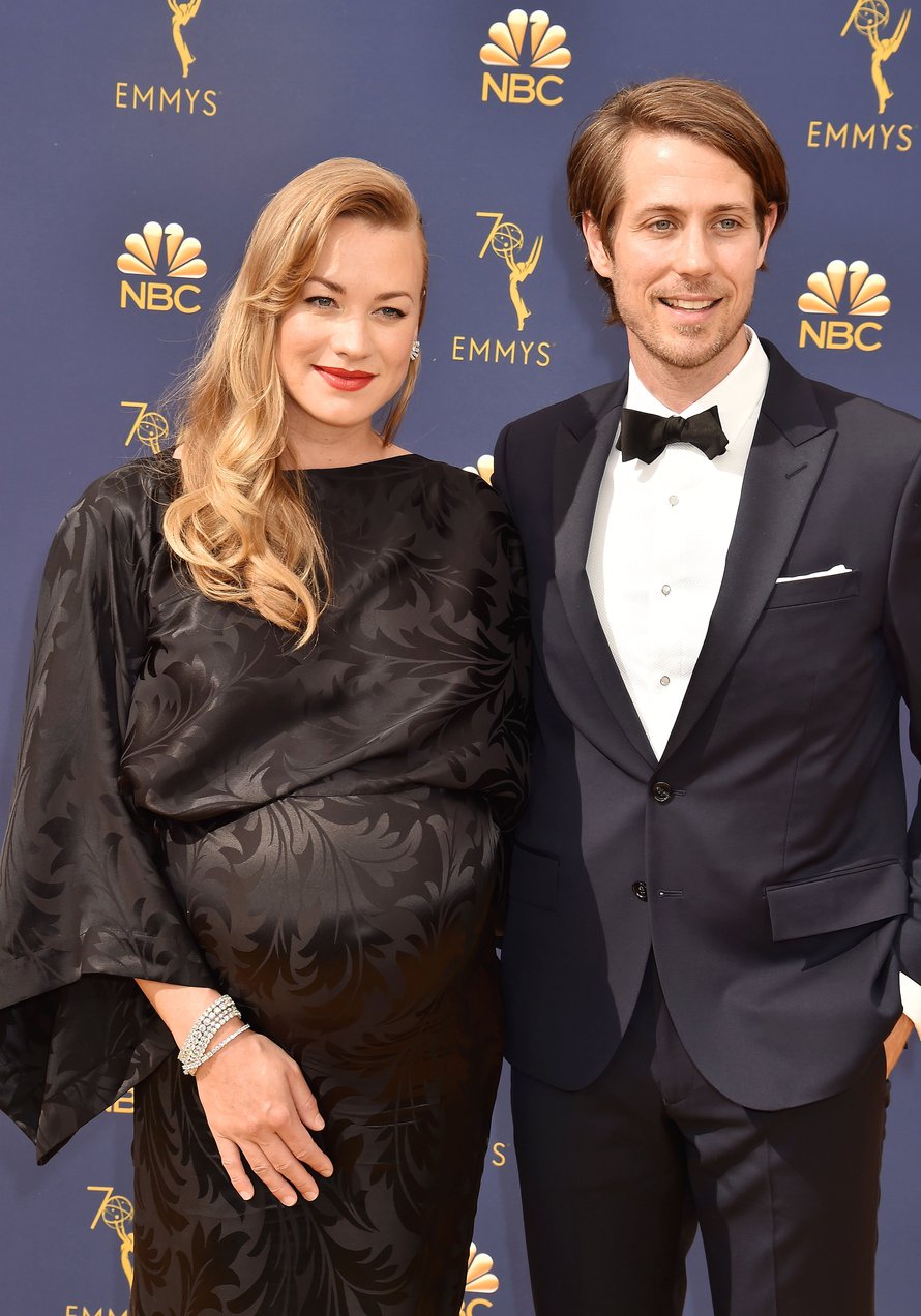 Yvonne Strahovski ja Tim Loden kertoivat viime kuun Emmy-gaalassa odottavansa poikaa. Yvonne oli gaalassa ehdolla parhaasta sivuosasta sarjasta Handmaids Tale. Kuva: <span class="photographer">MV Photos</span>