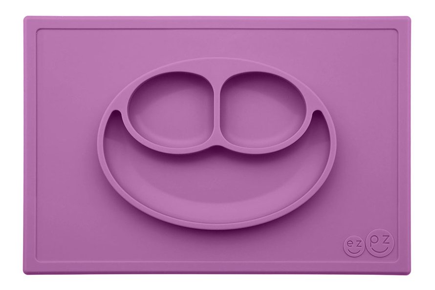 Silikonialustan lokeroihin voi asetella koko aterian. Ezpz Happy Mat 24,90 e, ipanainen.fi