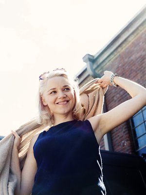 Anna-Maija Tuokko on pian kahden lapsen äiti. Kuva: <span class="photographer">Milka Alanen</span>