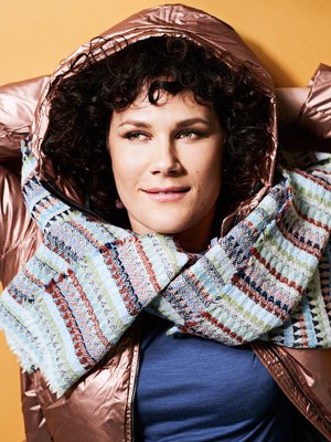 Aikuisena on samat pelot ja höpsötykset kuin nuorempana, vaikka ulkokuori on muuttunut, sanoo Minttu Mustakallio.. 