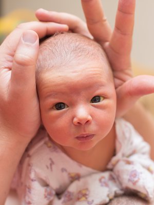 Vastasyntynyt ei vielä kykene juurikaan painamaan asioita muistiinsa, mutta hän tunnistaa vanhempansa. Kuva: <span class="photographer">Shutterstock</span>