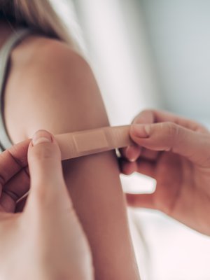 Tuore tutkimus vahvistaa, että HPV-rokote on turvallinen. Kuva: <span class="photographer">iStockphoto</span>