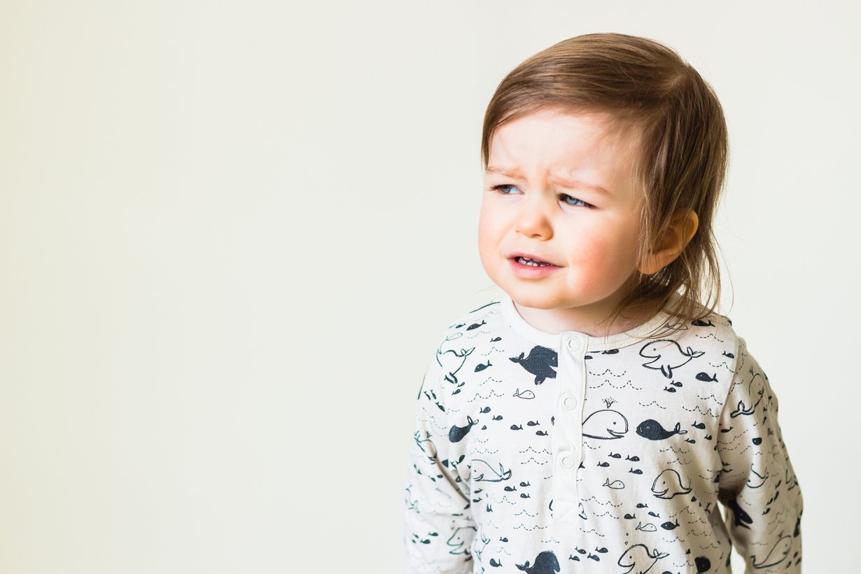 Vuoden täyttänyt lapsi alkaa pikkuhiljaa eriytyä omaksi tahtovaksi itsekseen. Kuva: Shutterstock