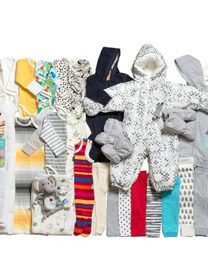 Vuoden 2018 äitiyspakkauksen tuotteista suurin osa tulee Kiinasta. Kuva: <span class="photographer">Annika Söderblom / Kela</span>