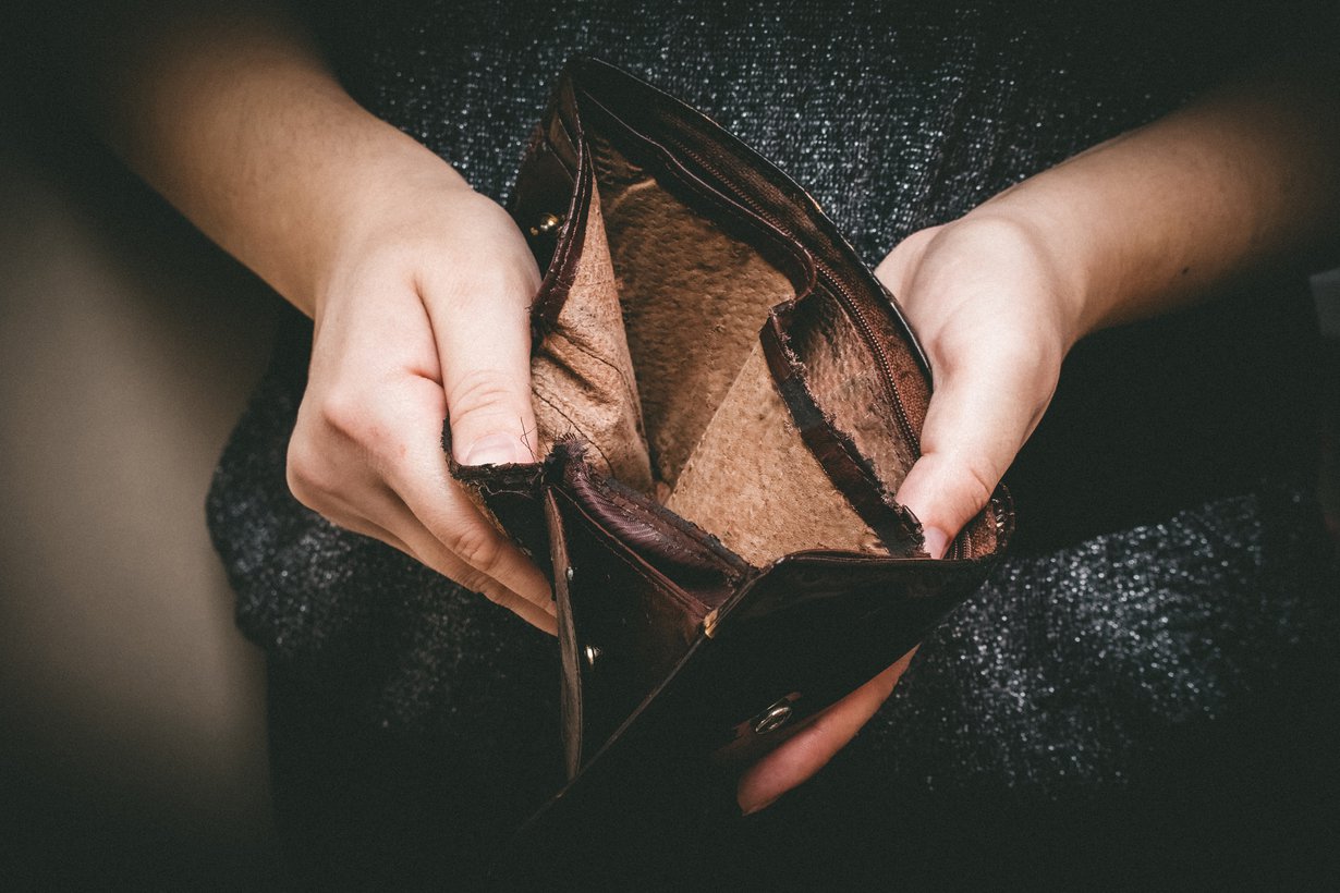Kun toimeentulotuki oli pelkästään kuntien sosiaalitoimen myönnettävänä, maksusitoumuksen ruokakauppaan saattoi saada heti. Nyt tilanne on toinen. Kuva: iStockphoto