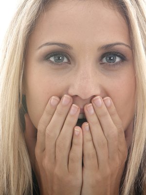 ilmavaiva, närästys, röyhtäisy, herkkä vatsa, turvotus