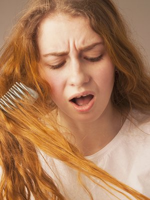 päänahan kuivuus, hilse, rasvoittuva tukka