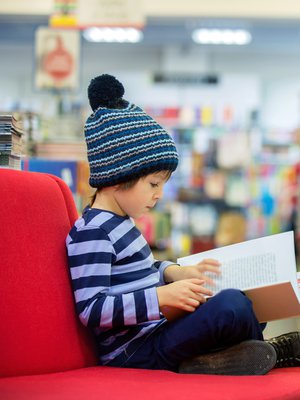 Jos lukeminen tökkii, kirjasto on loistava ensiapu. Kuva: <span class="photographer">iStockphoto</span>